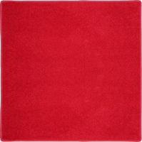 Betap Kusový koberec Eton červený 15 štvorec
