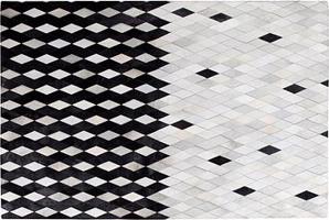 Sivo-čierny kožený koberec MALDAN 140 × 200 cm, 160587